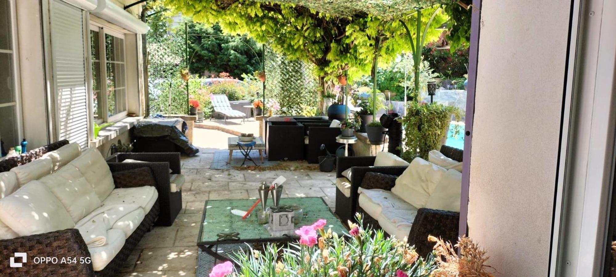Chambres Hotes Chez Chris Roquemaure (Gard) Exterior foto