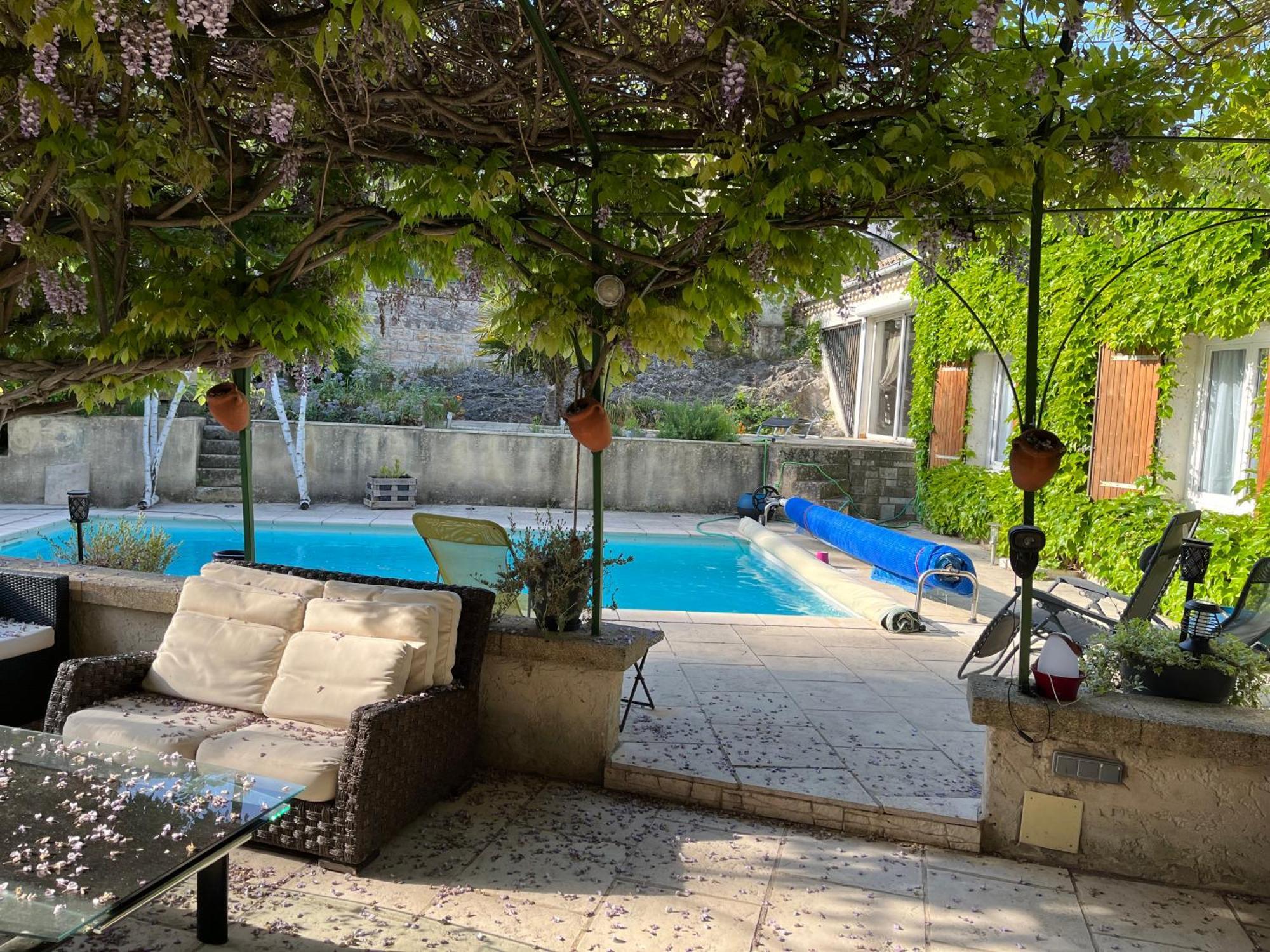 Chambres Hotes Chez Chris Roquemaure (Gard) Exterior foto