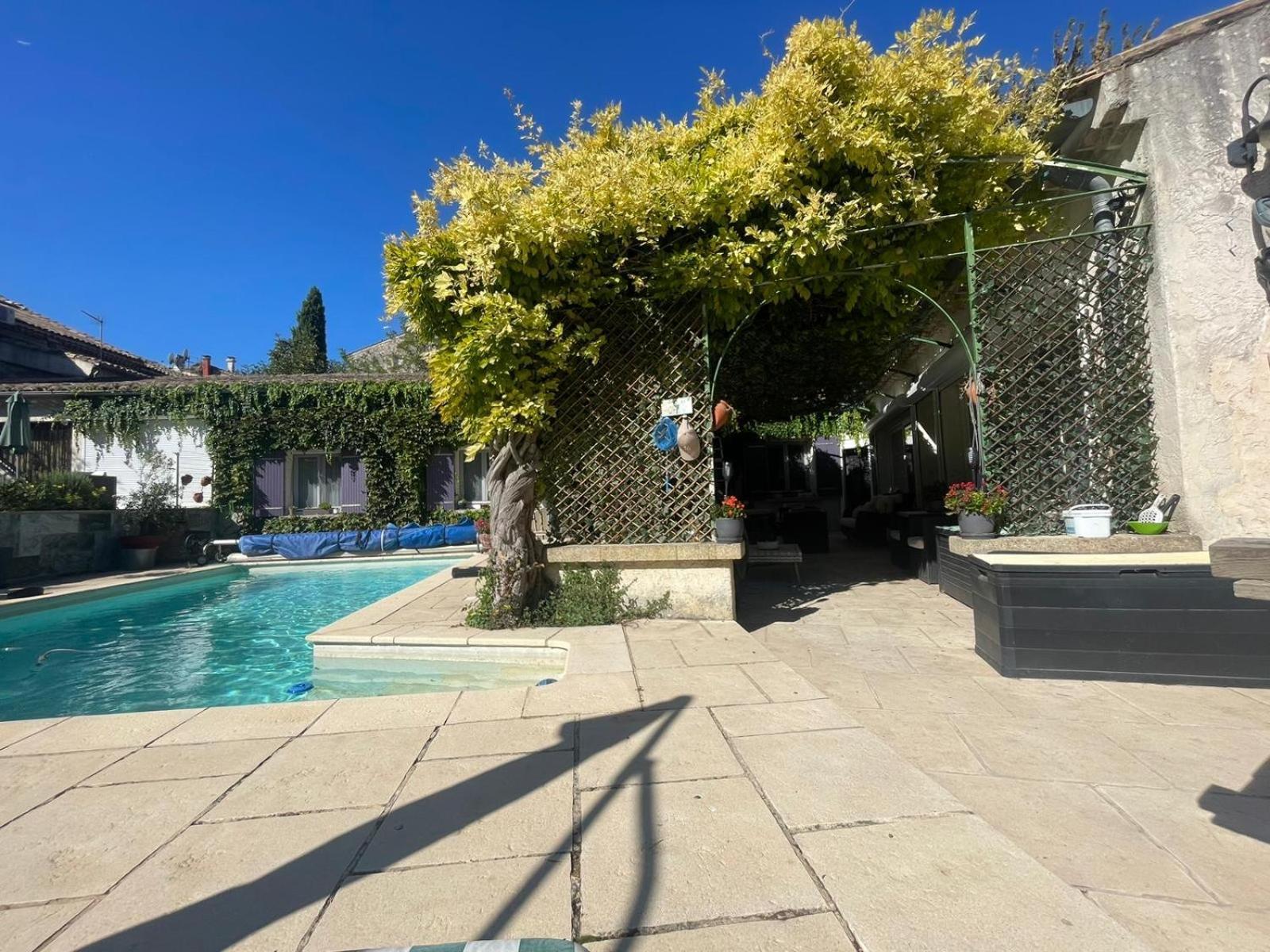 Chambres Hotes Chez Chris Roquemaure (Gard) Exterior foto