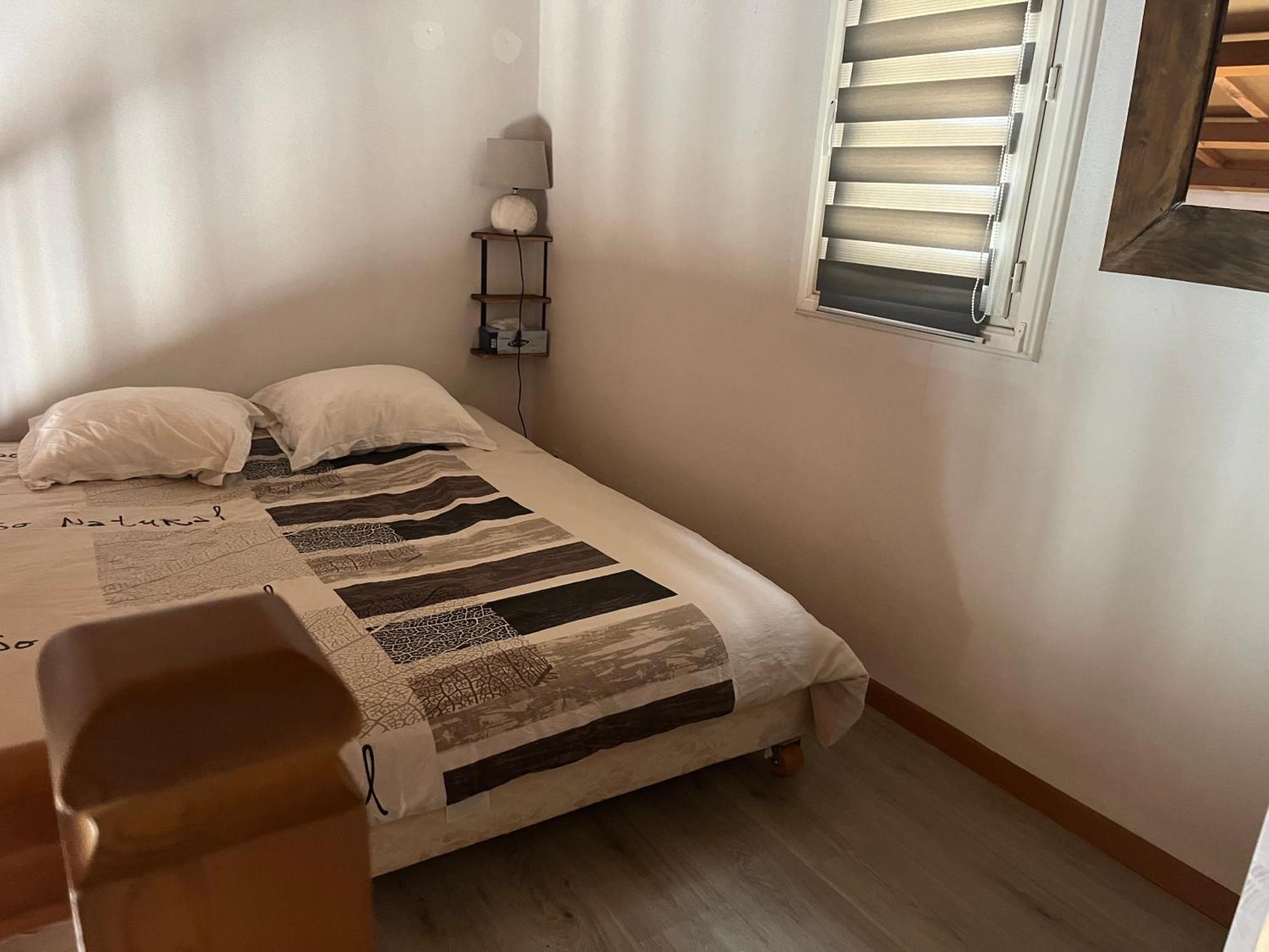 Chambres Hotes Chez Chris Roquemaure (Gard) Exterior foto